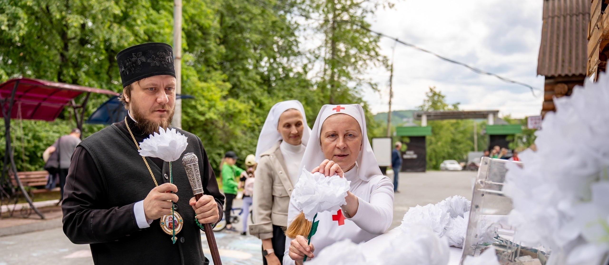 БЛАГОТВОРИТЕЛЬНАЯ АКЦИЯ «БЕЛЫЙ ЦВЕТОК»